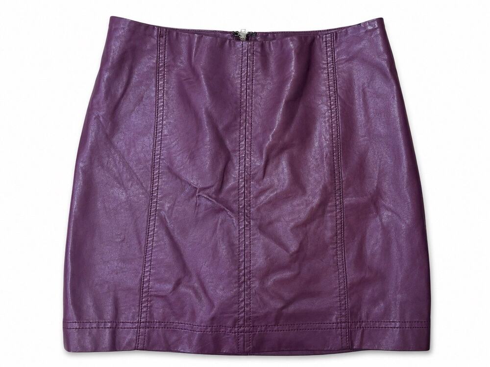 Free People Berry Faux Leather Mini Skirt Size 4 Purple Vegan Leather Zip Back